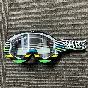 Shred goggles